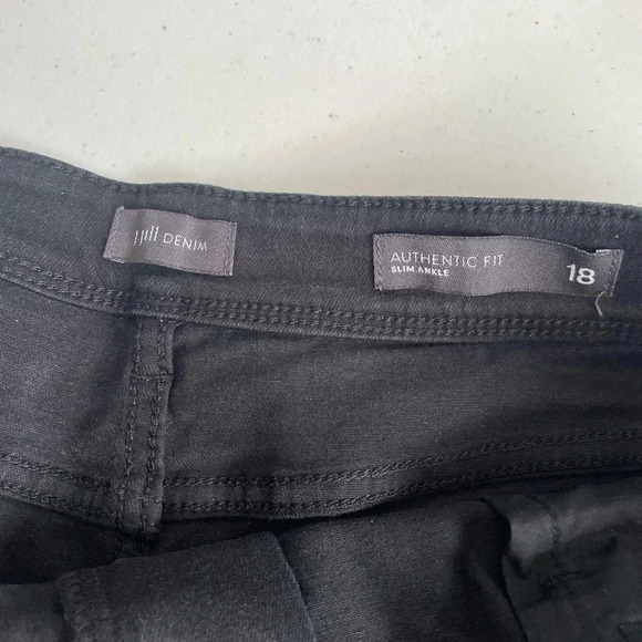 J. Jill Authentic Fit Slim Leg Jean Cropped Black Denim EUC Plus Size 18 0058 - Picture 6 of 10